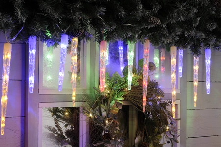 24 colour changing icicle lights