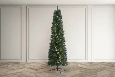 Brampton Pine - 7.5Ft Tree 250 Warm White LED & 8 Functions - image 1