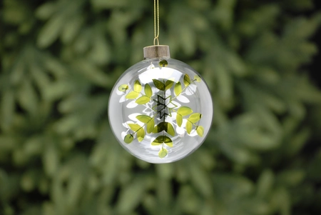 WM 10cm clear - green leaf snowflake glass ball